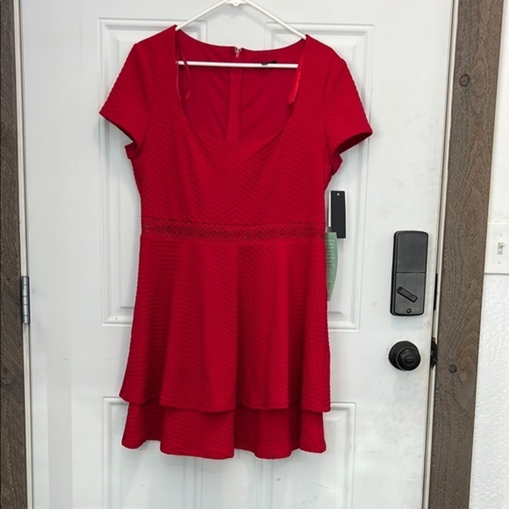 City Triangles Red Midi Dress with Tiered Design